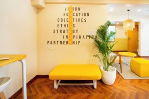 Bloom Hotel - HSR Club - Resepsjon
