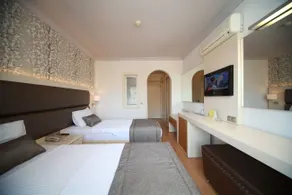 Grand Hotel Faros - Room