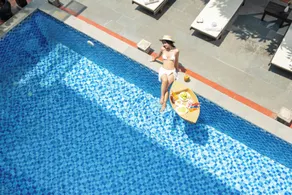 Stayzi Hotel - Receção