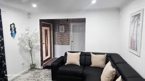 Charming 3-Bedroom House Rental in Sydney - Stue