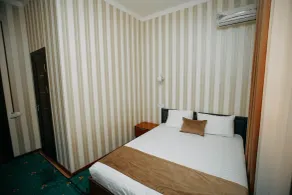 FAYZ - Room