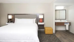 Hampton Inn & Suites N. Ft. Worth-Alliance Airport - Chambre