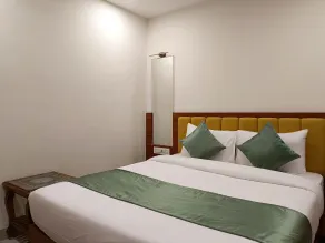 Hotel Heera Residency - Room