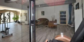 LE MAS DES COLOMBES Chambres d'hôtes B&B & SPA - Fitnessfaciliteter