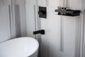 The Glenmark, Glendale, a Tribute Portfolio Hotel - Bathroom