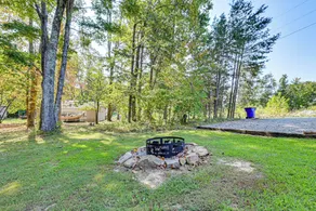 Mammoth Cave Retreat w/ Hot Tub & Game Loft - Innvendig