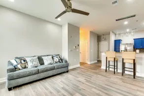 Prime ATL Spot! Updated Condo Steps to Marta - Interiør