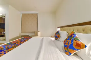 Fabhotel The Palm - Quarto