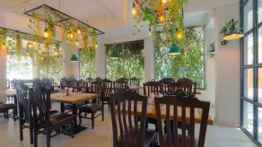 MAGNUS AERITH STUDIOS, EXECUTIVE RESIDENCES - Restaurant