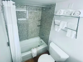 MainStay Suites Conover-Hickory - Bad