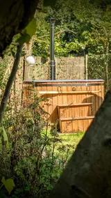 Emlyn's Coppice - Luxury Woodland Glamping - Værelse