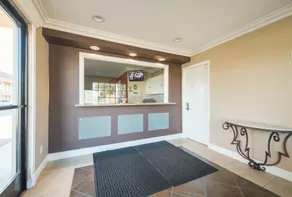 Industry Inn & Suites - Réception