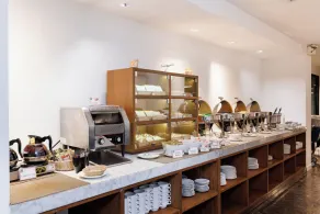 S33 Compact Sukhumvit Hotel - Restaurant