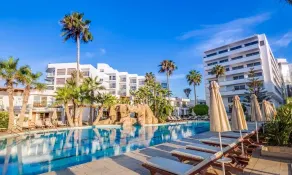 Adams Beach Hotel & Spa - Piscine