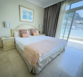 Holiday Club Playa Amadores - Rum