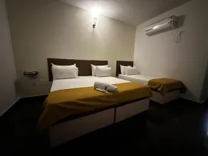 MPS Sai Palace - Room
