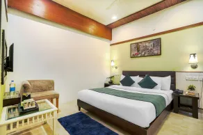 Hotel Seven- Center of City Chandigarh - Room