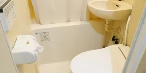 Station Business Hotel Tenshukaku - Baño
