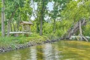 On-Site Trails: Rock River Retreat in Jefferson! - Interiør