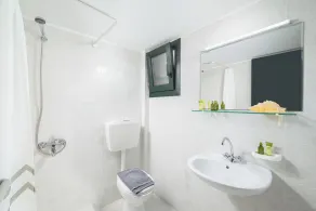 Elen-Mari - Bathroom