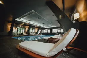 Q Resort and Spa - Pool