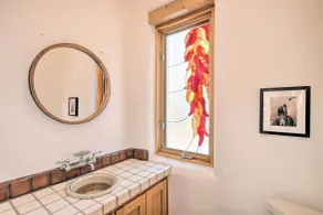 ‘Casa al Reves’ Pueblo-Style House with Views! - Interior