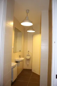 Aloha Hostel - Bathroom