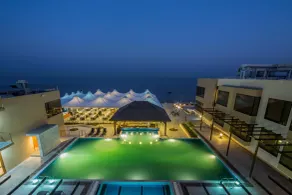 The Gold Beach Resort - Pool