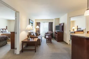 Staybridge Suites El Paso Airport by IHG - Chambre