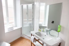 BEST WESTERN Hôtel De France - Salle de bain