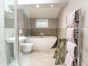 Hen House View - Baño