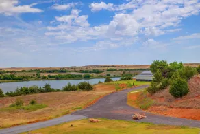 Group Getaway on Crowder Lake w/ Game Room! - Interiør