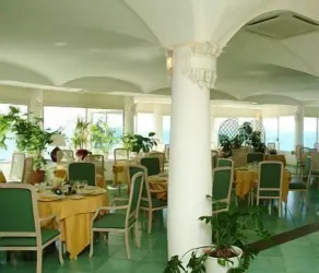 Hotel Punta Rossa - Restaurang