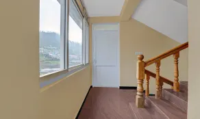 Itsy Hotels Rain Forest, 1 km from Rose Garden - Hall