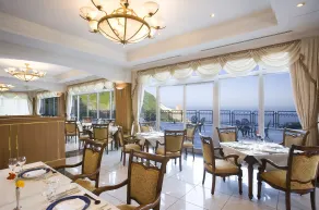 Hotel Neu Schloss Otaru - Restaurant