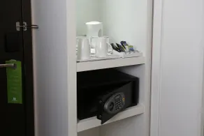 Holiday Inn Southend by IHG - Room