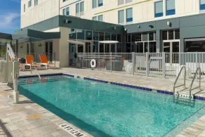 Aloft by Marriott Gainesville University Area - Piscine