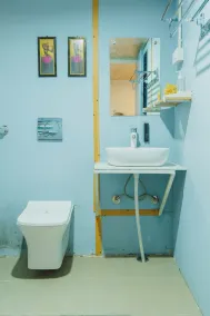 Acanti Dharamshala - Bathroom
