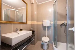 Hotel Adrović - Bathroom