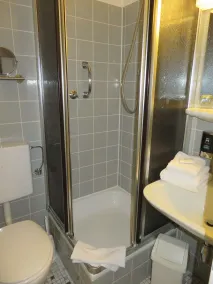 Hotel zum Rosenteich - Salle de bain