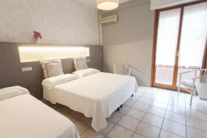 Hotel Roma - Room