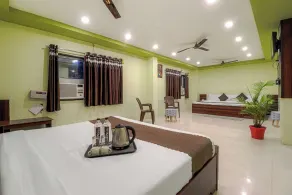 HOTEL DWARKADHEESH - Chambre