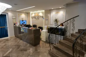 Hotel Queen - Reception