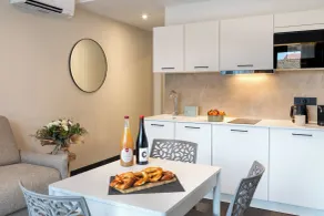 Les Appartements Husseren Collections - Proche Colmar - Eguisheim - Værelse