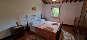View of Monte Amiata for 3 guests Agriturismo La Piaggia - Vivo dOrcia - Værelse