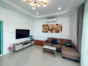 Jitvirat Pool Villa - Interior entrance