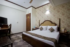 Hotel Sunstar Grand - Chambre