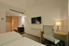 Krishna Palace Hotel - Ambernath - Chambre