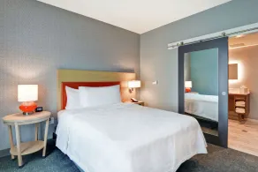 Home2 Suites by Hilton Jacksonville-South/St. Johns Town Ctr - Room