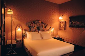 Pensão Amor Madam's Lodge - Camera